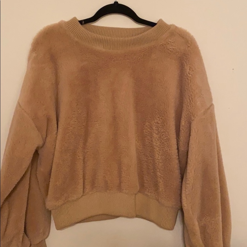 Fuzzy tan sweatshirt